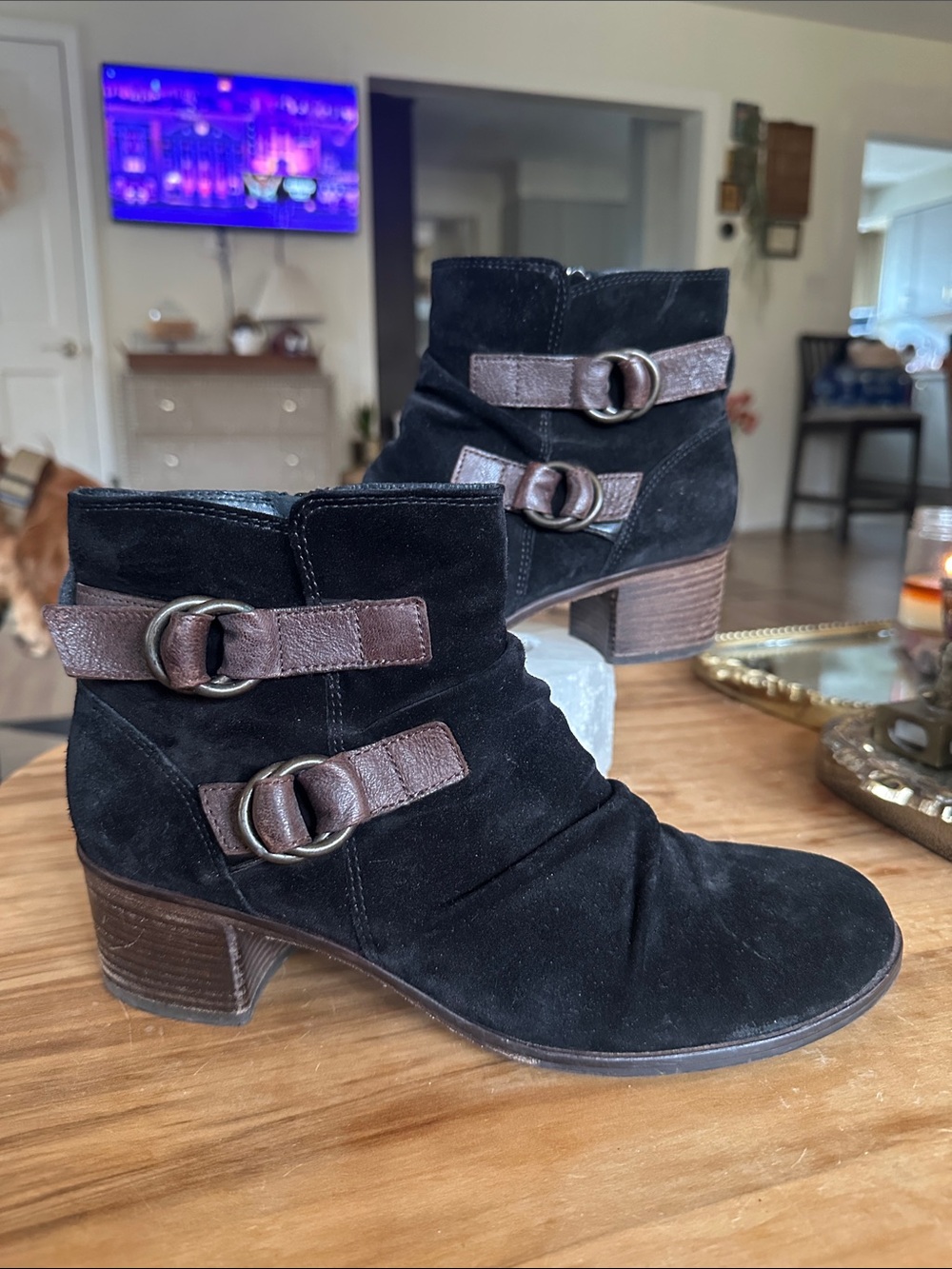 Women’s Black Suede Ankle Boots with Brown Buckle Straps Paul Green size 9